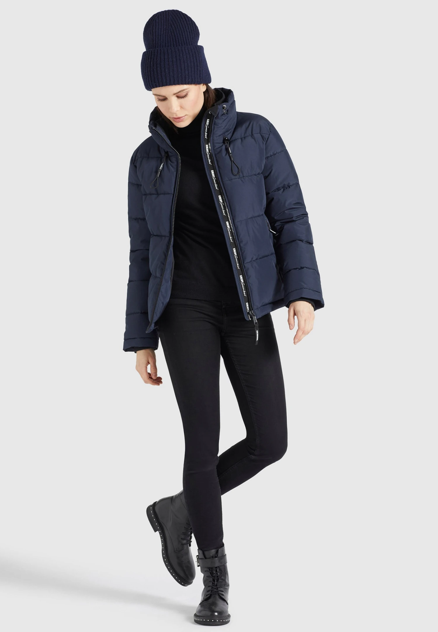 Khujo TubaGiacca InvernaleDunkelblau Donna Giacche E Blazer KH121U10H-K11 2 Khujo TubaGiacca InvernaleDunkelblau Donna Giacche E Blazer KH121U10H-K11 - immagine 2