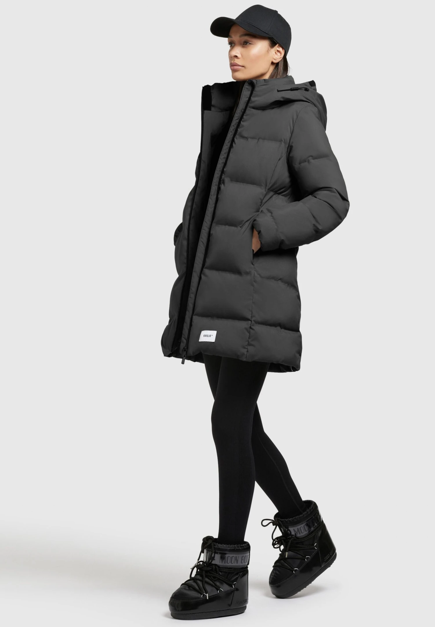 Khujo TanareCappotto InvernaleSchwarz Donna Cappotti KH121U15W-Q11 7 Khujo TanareCappotto InvernaleSchwarz Donna Cappotti KH121U15W-Q11 - immagine 7