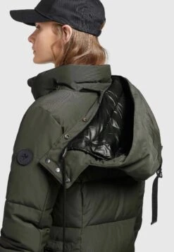 Khujo ClivCappotto CortoDunkeloliv Donna Cappotti KH121U15G-N11 12 Khujo ClivCappotto CortoDunkeloliv Donna Cappotti KH121U15G-N11 -Khujo Negozio di alimentari 711811d68b2a4334a3381288ab37b598