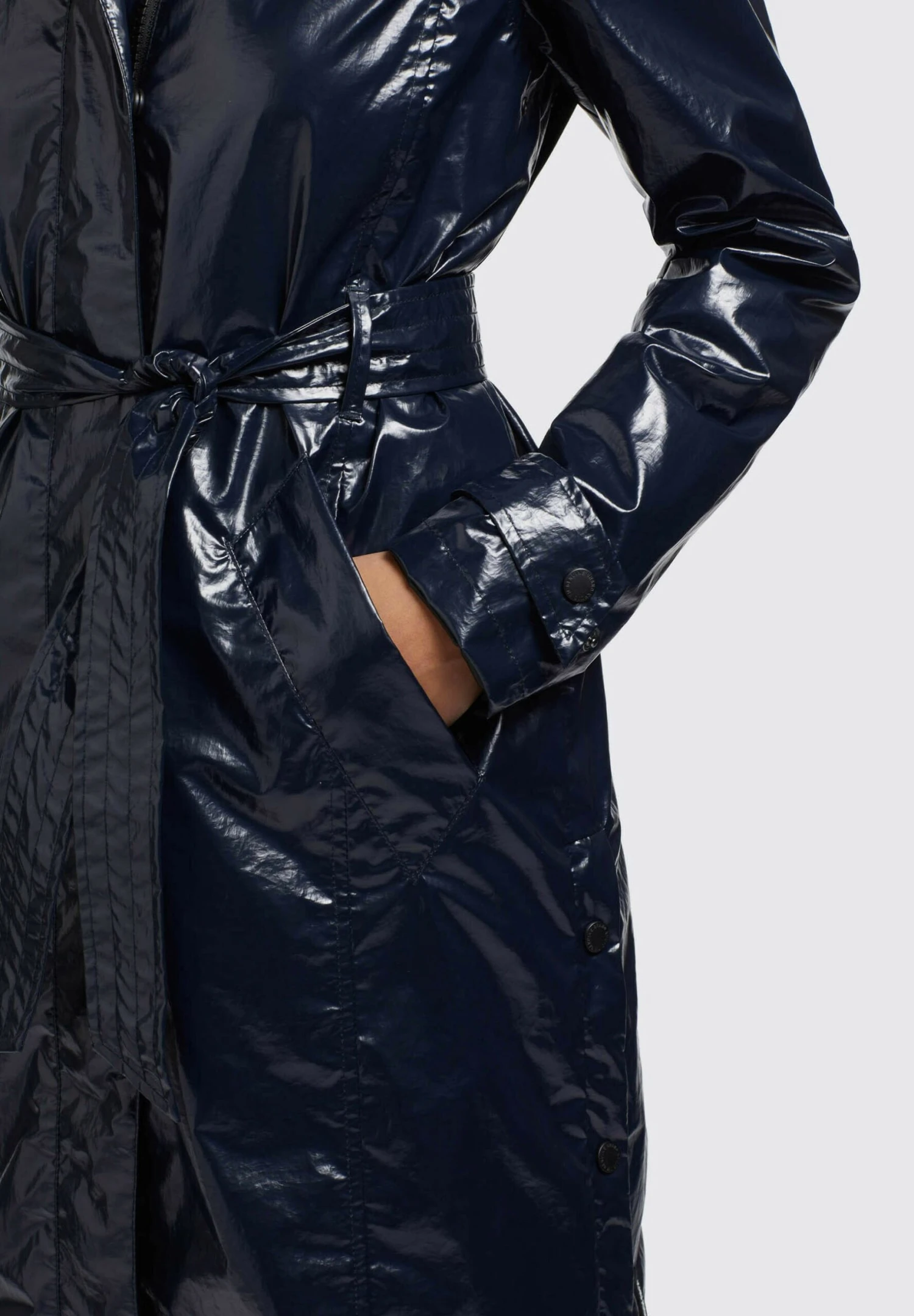 Khujo AleciaTrenchDunkelblau Donna Cappotti KH121U18A-K11 6 Khujo AleciaTrenchDunkelblau Donna Cappotti KH121U18A-K11 - immagine 6