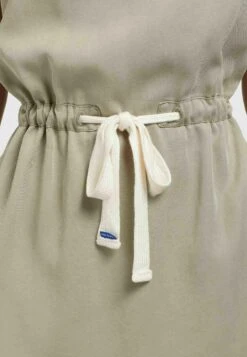 Khujo Hediye - Vestito Estivo - Oliv -Khujo Negozio di alimentari 82b1ff27bdf2439fa37f1f5461c9cc79