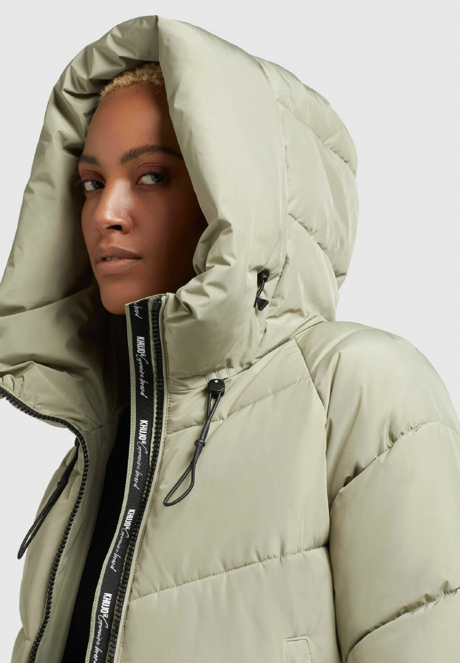 Khujo Esila 3Giacca InvernaleBlassgrün Donna Giacche E Blazer KH121U14A-M11 6 Khujo Esila 3Giacca InvernaleBlassgrün Donna Giacche E Blazer KH121U14A-M11 - immagine 6