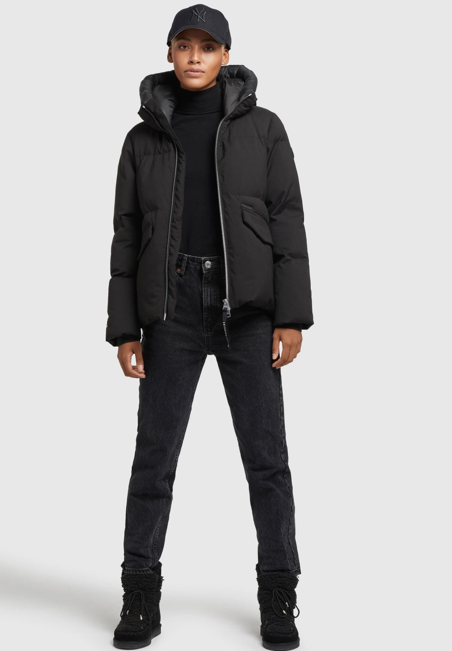 Khujo JapuraGiacca InvernaleSchwarz Donna Giacche E Blazer KH121U167-Q11 2 Khujo JapuraGiacca InvernaleSchwarz Donna Giacche E Blazer KH121U167-Q11 - immagine 2