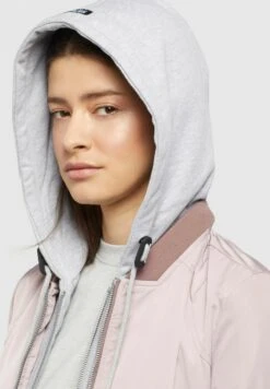 Khujo PerseeGiacca LeggeraBlassrosa Donna Giacche E Blazer KH121G0DG-J11 -Khujo Negozio di alimentari 9c7f1f3efe7c4105a192b543b0fc04f4