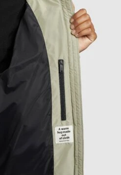 Khujo Esila 3Giacca InvernaleBlassgrün Donna Giacche E Blazer KH121U14A-M11 14 Khujo Esila 3Giacca InvernaleBlassgrün Donna Giacche E Blazer KH121U14A-M11 -Khujo Negozio di alimentari d708a4a175984344a7eff7824e1c8167