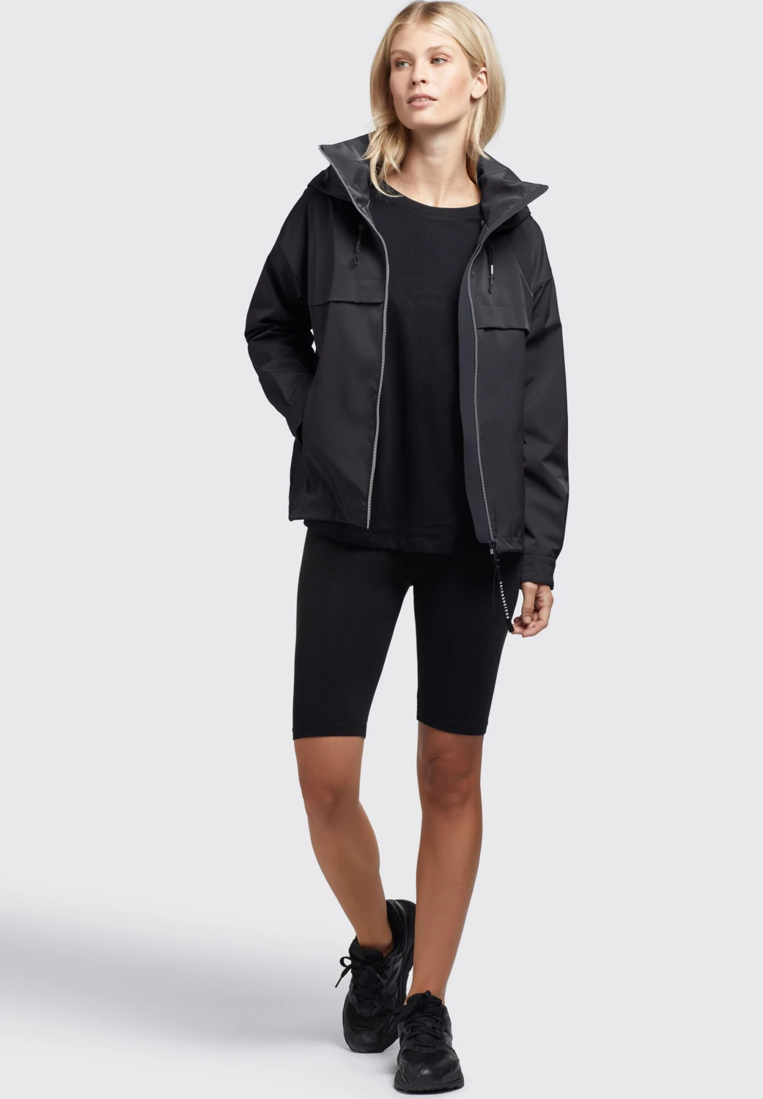 Khujo Blair2Giacca LeggeraSchwarz Donna Giacche E Blazer KH121U17X-Q11 4 Khujo Blair2Giacca LeggeraSchwarz Donna Giacche E Blazer KH121U17X-Q11 - immagine 4